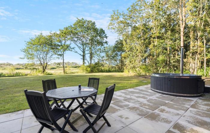 3 Bedroom Stunning Home In Skjern