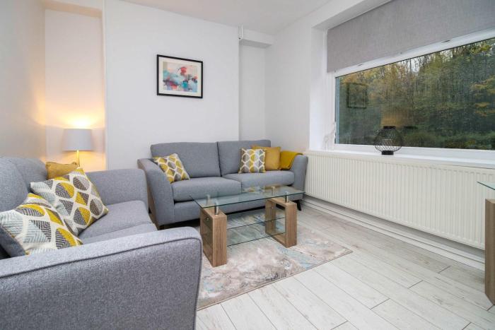 River View Large House In Afan Forest Bike Park By STAE-Homes