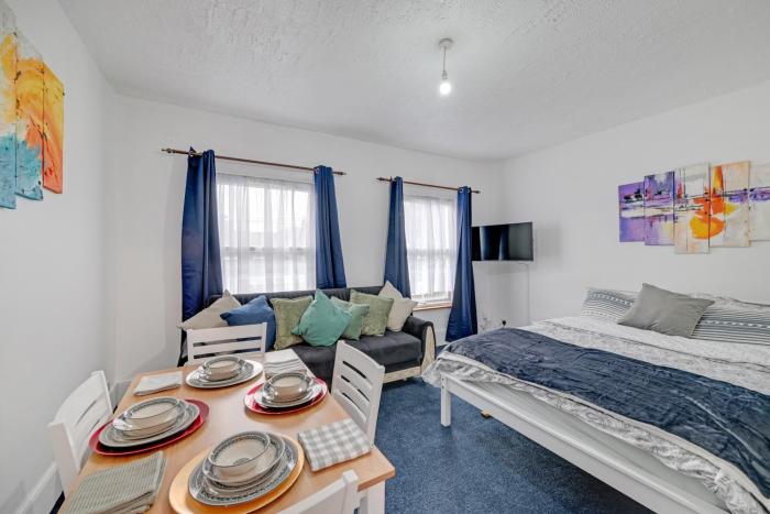 Cosy & Comfy Tottenham Apartment Sleeps 4