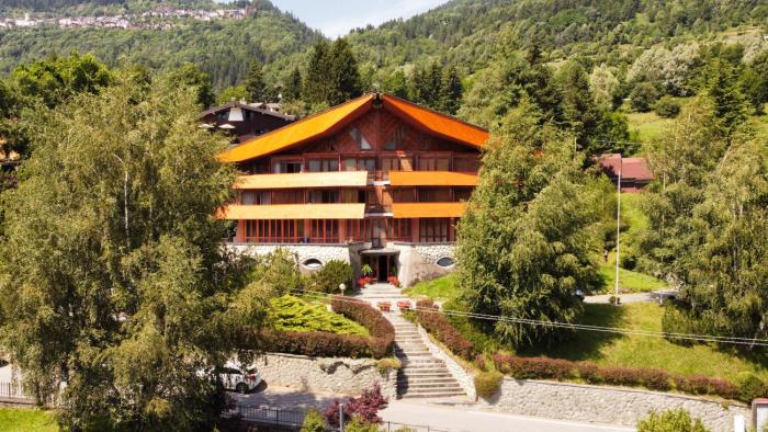 Appartamento sulle piste da SCI con SALA GIOCHI