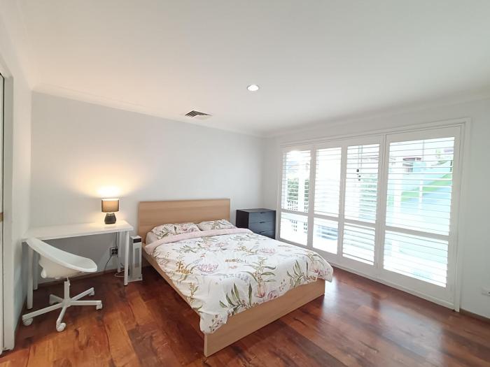 Peaceful Room with Attached Bathroom in Modern, Baulkham Hills Home - BH0