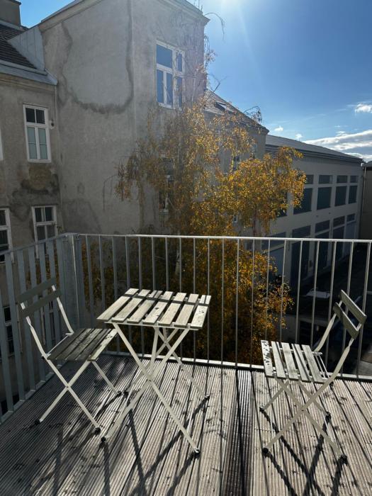 Altbaujuwel mit Terrasse, Top 20