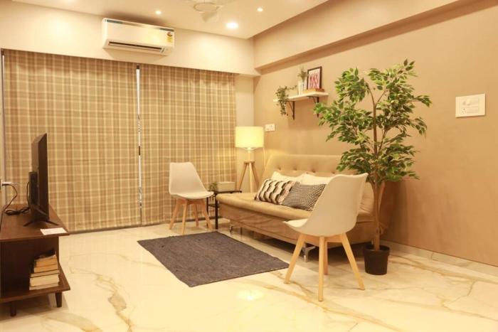 Downtown 2 and half BHK Appt Mahalaxmi, 1201