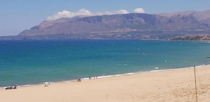 Spacious Apartment in Balestrate 70 m² with Balcony