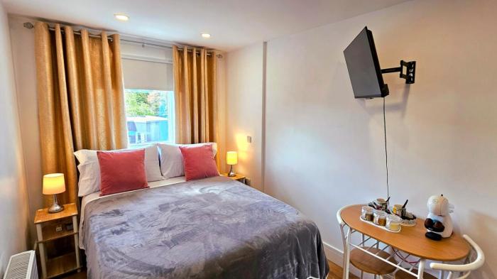 Claire Double Room