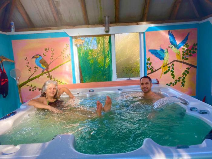 Driftwood Country Apartment