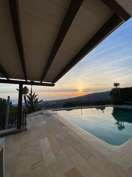 House Seaviews Barcelona 22Km