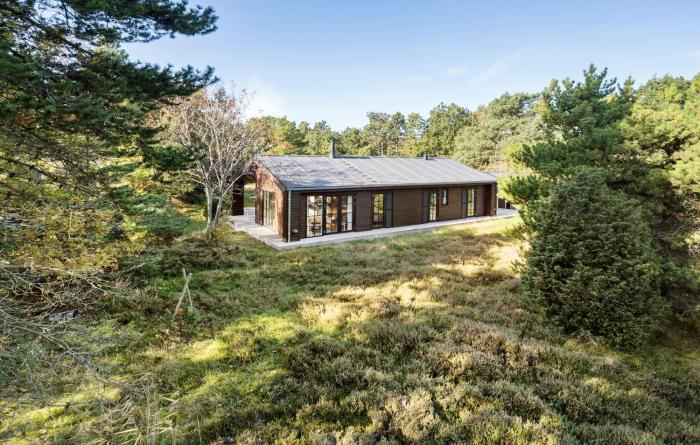 Nice Home In Rørvig With Sauna