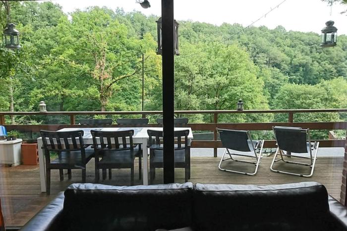 Maison au calme dans un domaine boisé