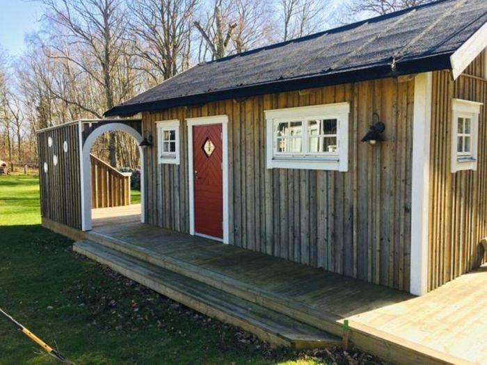 Awesome Home In Drottningsskär With 0 Bedrooms