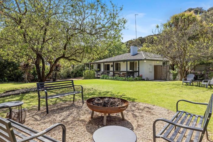 Becket Park Veranda Gardens