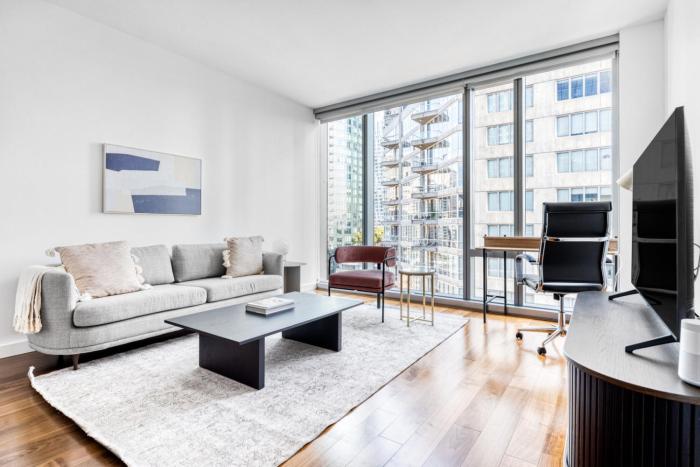 Rincon Hill 1BR w Pool Theater nr shops SFO-848