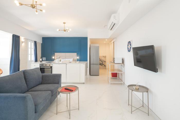 Palazzo Stella Penthouse with Jacuzzi by Vallettastay