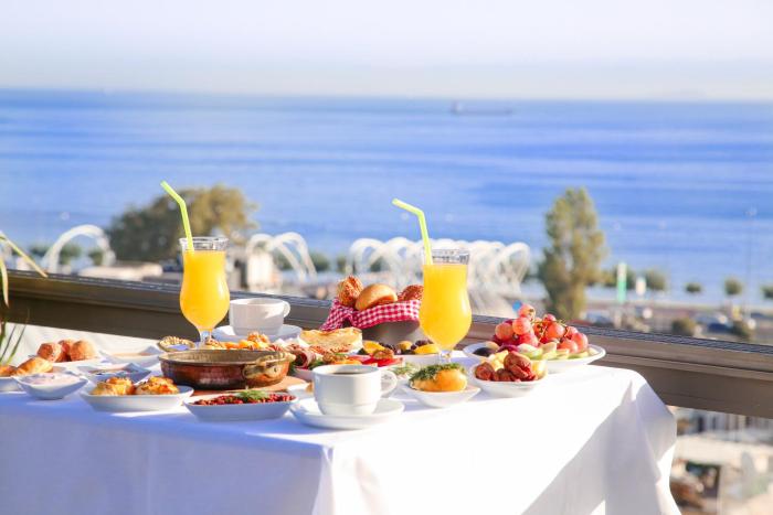 HOTEL BRONTE