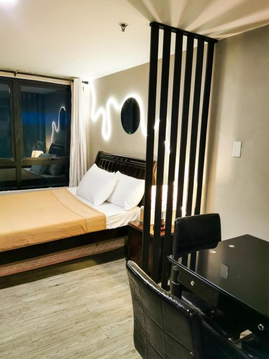 ADB Avenue Tower Staycation