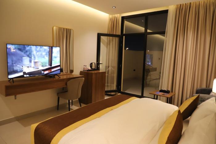 افال للشقق المخدومة -المونسية