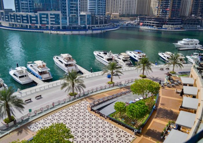 Dubai marina , Success Luxury apartments, near JBR beach and metro station-daily free housekeeping included