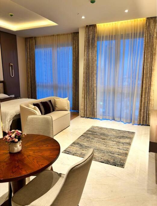 Luxury Studio at Leela Residences close to Manyanta Tech park and Airport