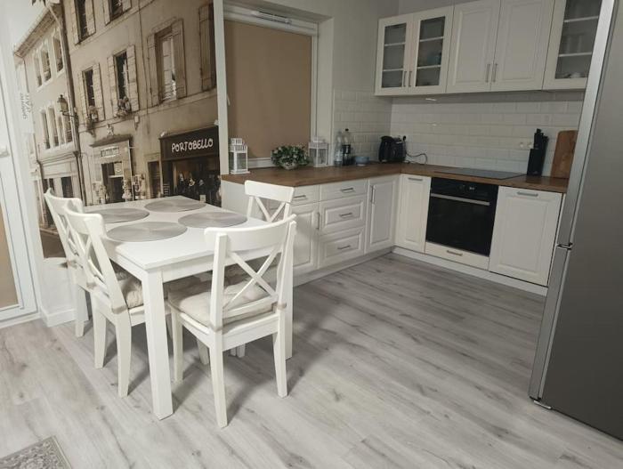 Apartament pod Złotym Bocianem