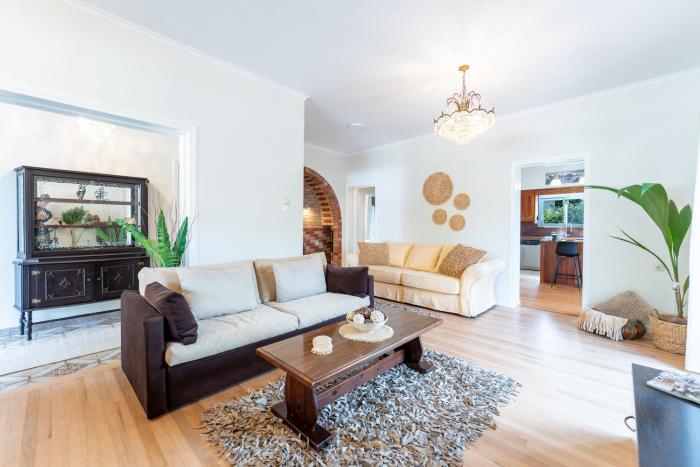 Suncatcher House by 8essentially