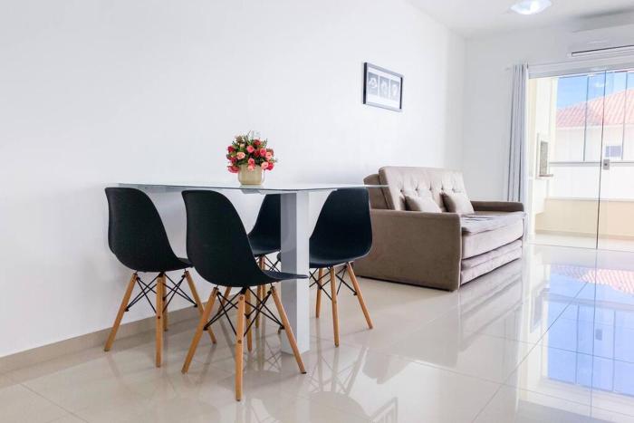 Apto 50 metros da Praia de Palmas - 0123