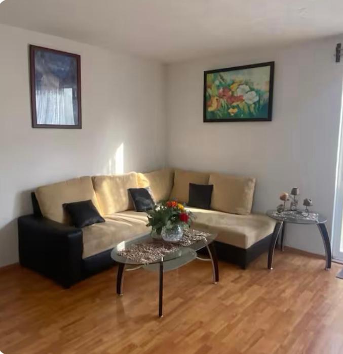 Casa amplia en fraccionamiento tranquilo