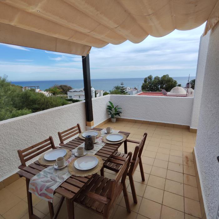 Apartamento Reformado con vistas al Mar