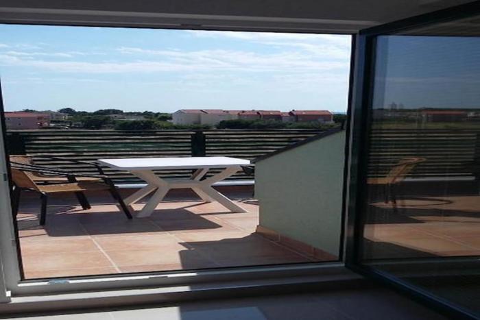 Apartments Mlikota - One Bedroom Apartment with Balcony