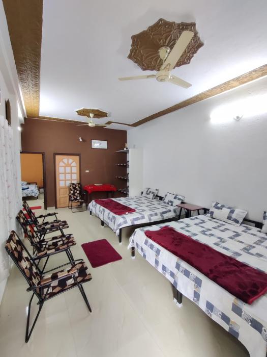 Krishnaalay Guest House