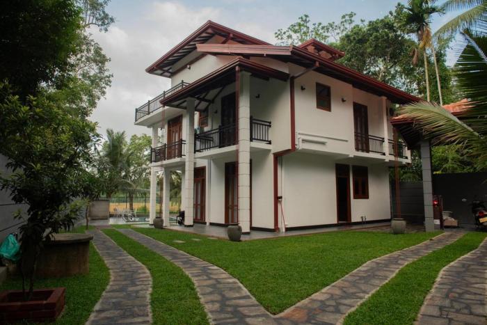 Villa Whispery Greens