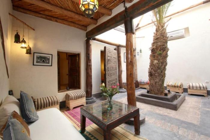 Riad Petit Palais 100m2 in der Medina mit Terrasse