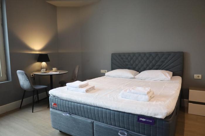 Status-M Apartments Franca sea view