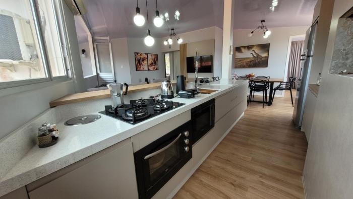 Cobertura para até 6 pessoas em Ponta Das Canas 200m da Praia