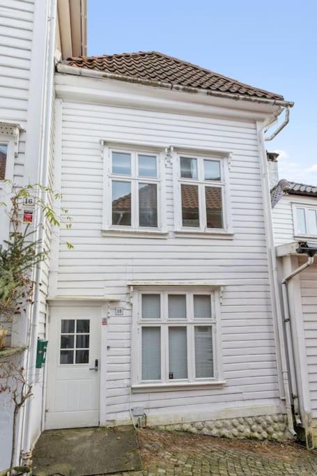 Historisk hus i hjertet av byen