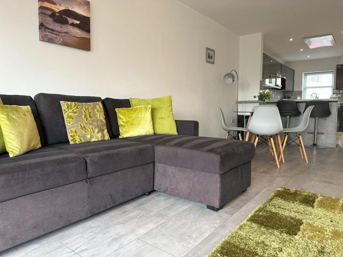 Chapel Terrace - 2 Bedrooms - Sleeps 4