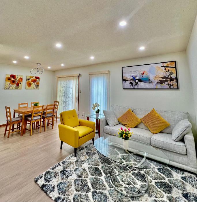 Entire Cozy House in Thorold