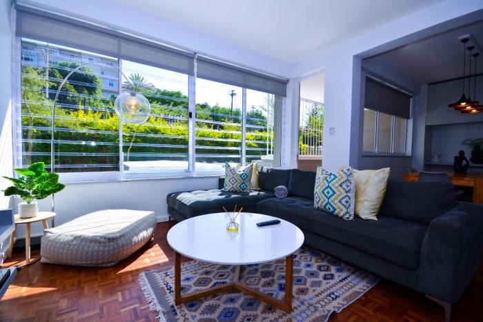 Enjoy Cape Town at our Green Point Apartment