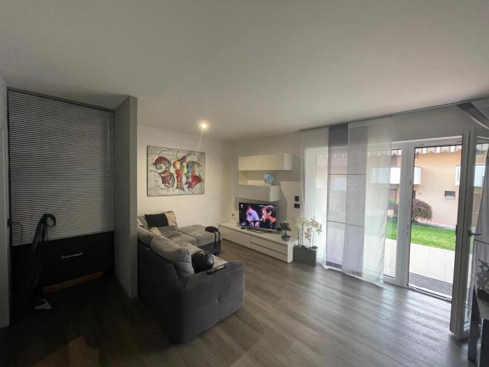 Garden Oasis house - stile moderno WiFi e piscina