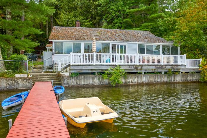 Massachusetts Lake House w Dock - Pets Welcome!