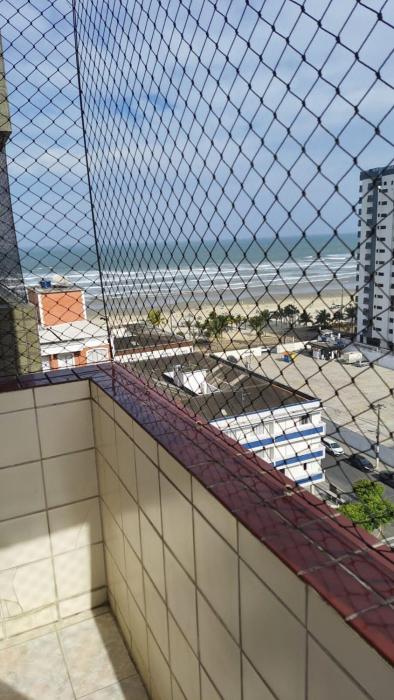 Vista MAR III - 3 dormits com Varandas - WIFI - 50 metros da praia - ESTACIONAMENTO gratuito para até 8 hóspedes