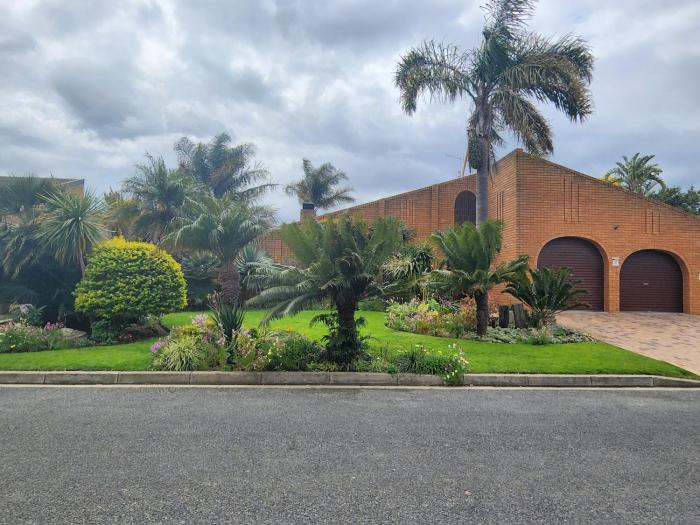 Red Door Strand Guest house