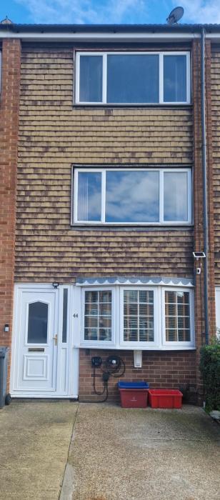 Cozy flat & Lovely garden, High Speed WiFi