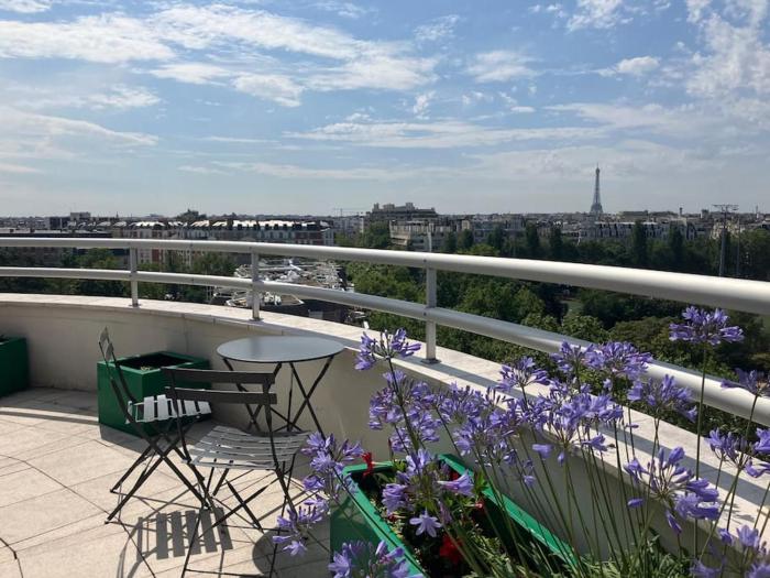 Panoramic view of Paris