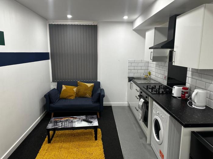 Cozzy Haven two min from Train station