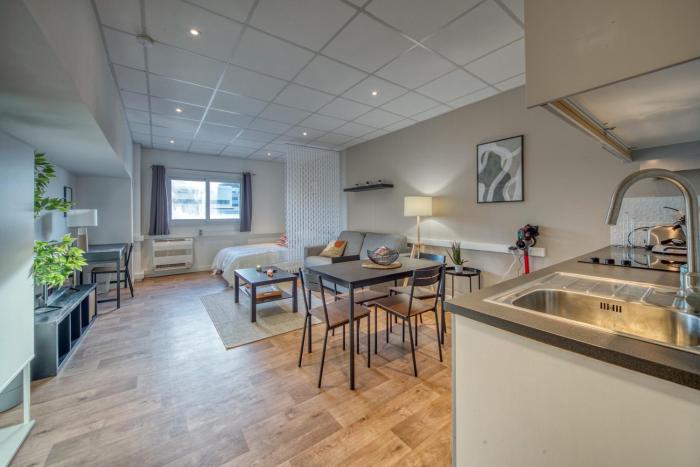 F1 tout équipé tout confort et central