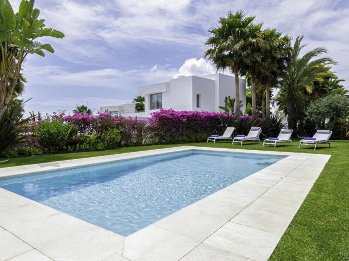 Fantástica Villa moderna en Rio Real