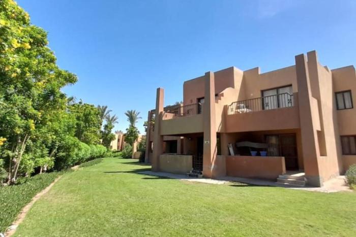 Lovely chalet with big balcony