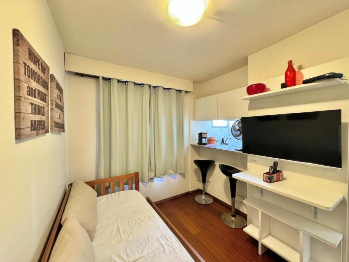 FLAT no Coração de SP, 1 Vaga, Camareira, Completo