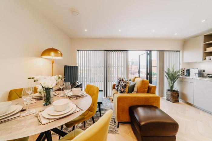 Stunning City views Rooftop Family Contractors