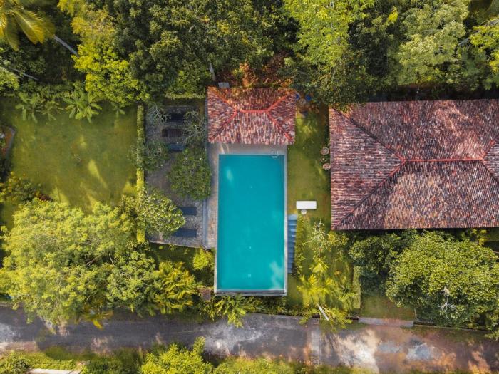 Emels Retreat By Tropical Magnum - Luxury Boutique Villa